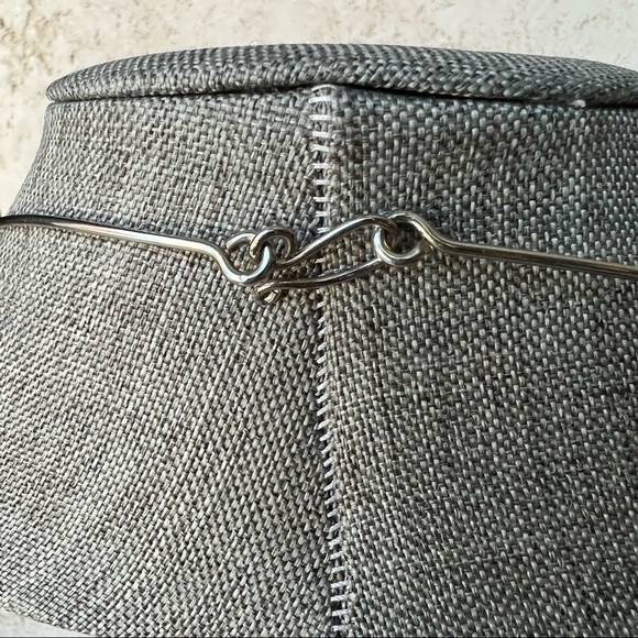 Handcrafted Wire Choker Necklace and Flower Pendant - Picture 4 of 8